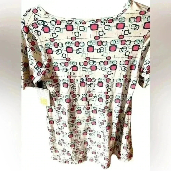 Lularoe XXS white, teal pink Perfect T. I call this the Jetsons print! 🤣 NWT - Picture 2 of 6